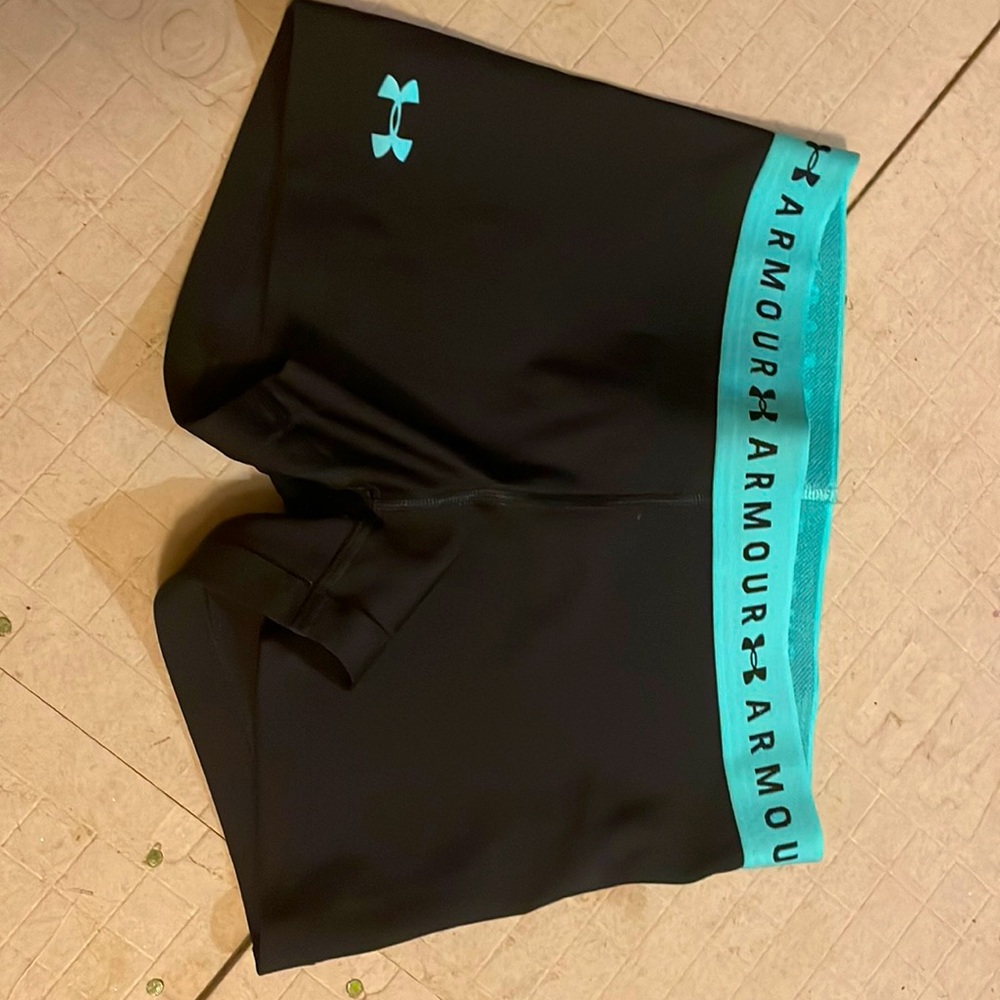 Small Under Armour Spanx